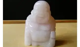 Rose quartz Buddha stone